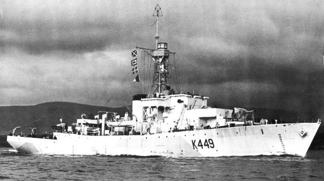 H.M.S. Penvensey Castel © MoD/Crown Copyright