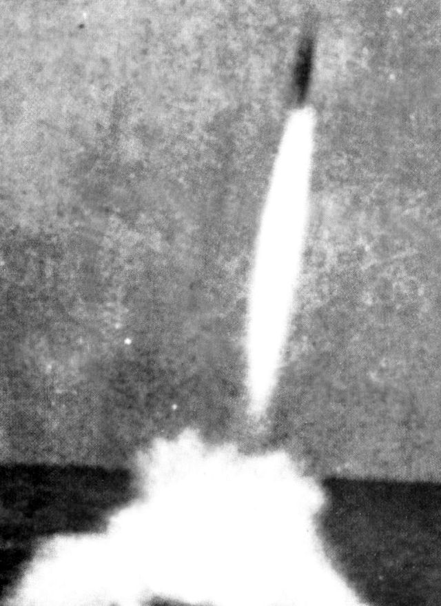 Lancement de roquette à partir de l'U-511