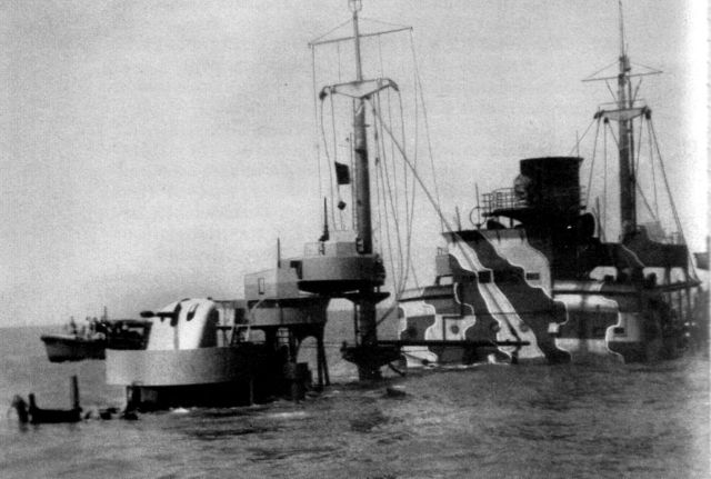Le 07 Ao&ucirc;t 1942, le Sperrbrecher 170 s'&eacute;choue apr&egrave;s avoir &eacute;t&eacute; touch&eacute; par une mine au large d'Ostende par 9,20 m de fond