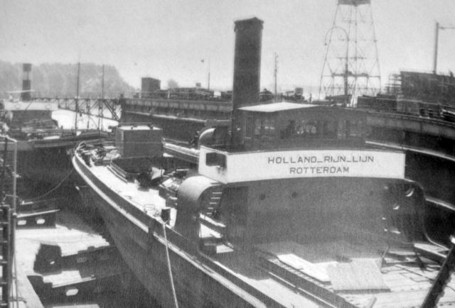 S.S. Zaaland et S.S. Weser